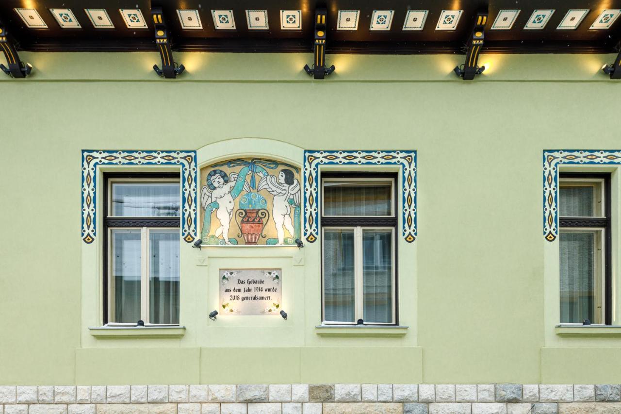 Schuster Boarding House Hotell Braşov Exteriör bild