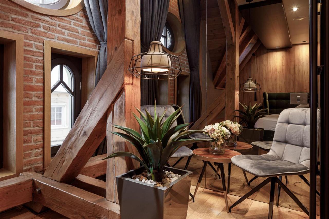 Schuster Boarding House Hotell Braşov Exteriör bild