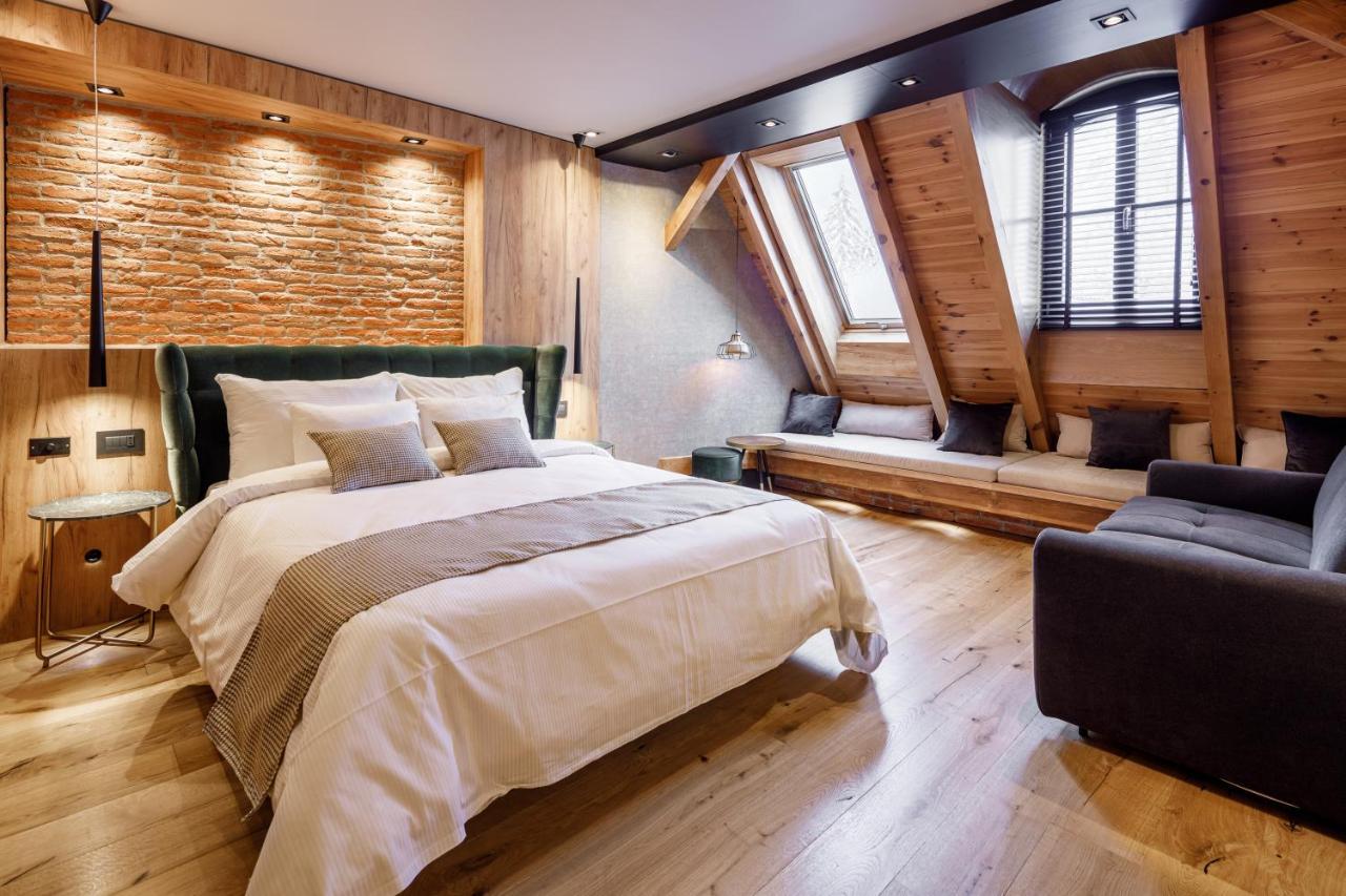 Schuster Boarding House Hotell Braşov Exteriör bild