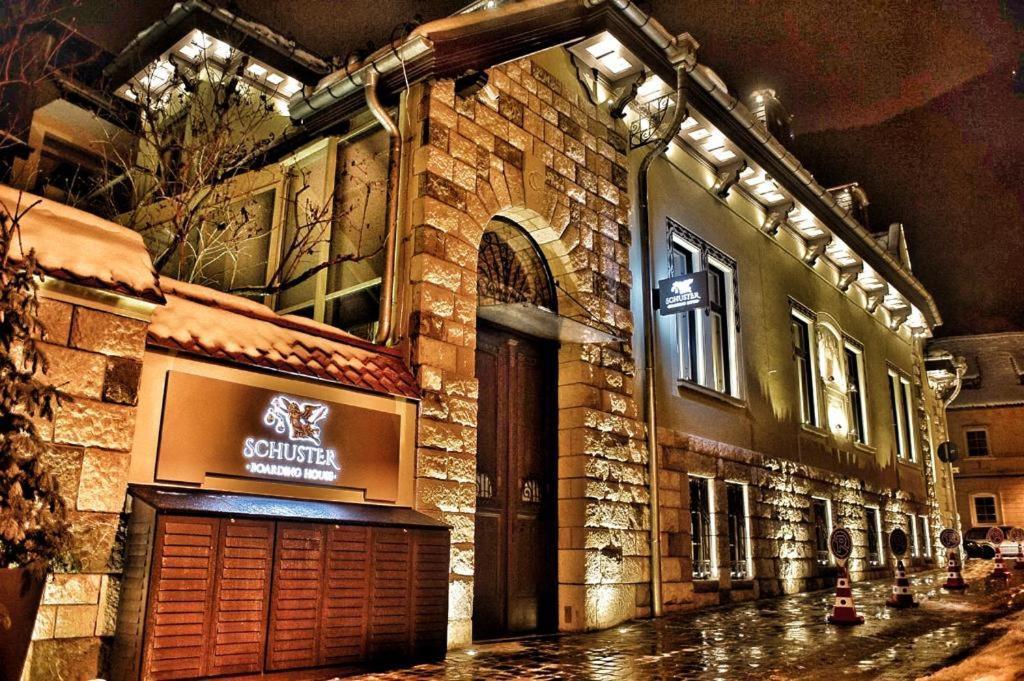 Schuster Boarding House Hotell Braşov Exteriör bild
